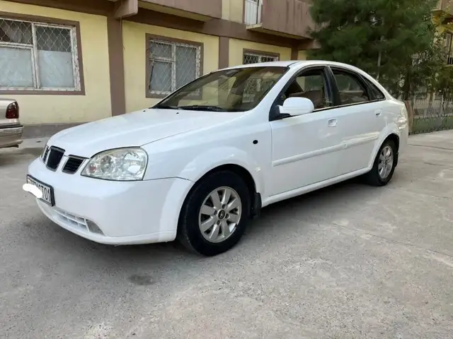 Daewoo Lacetti