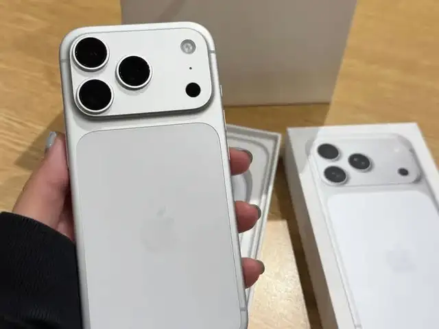 Apple iPhone Xr, 128 gb, Yellow, Хуҷанд