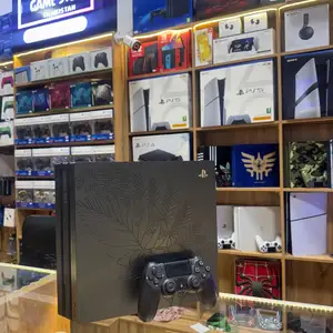 Игровая приставка PlayStation 4 pro Limited Edition 1Tb, Душанбе