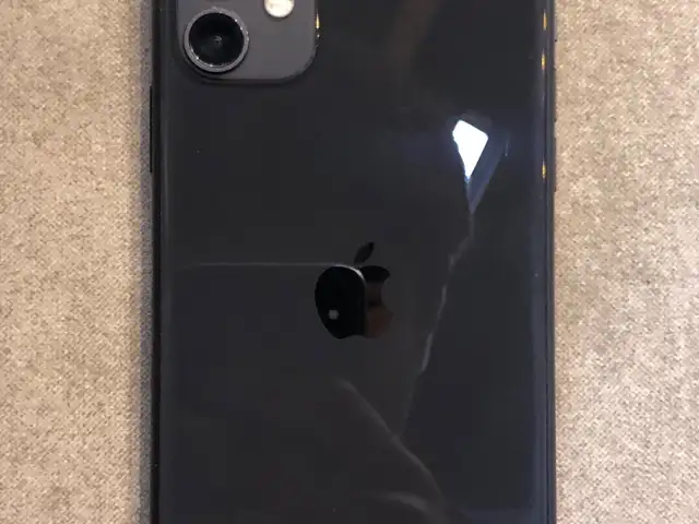 Apple iPhone 11, 128 gb, Black, Худжанд