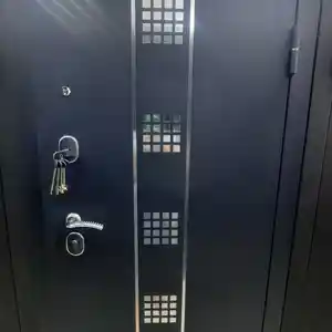 Железная дверь, Душанбе