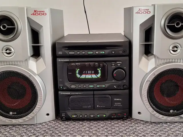 Музыкальный центр Pioneer XR-P350, Душанбе