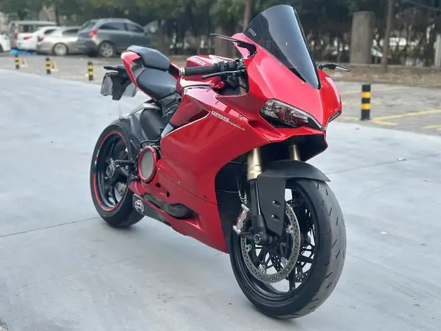 Мотоцикл Ducati 1299 Panigale, Душанбе
