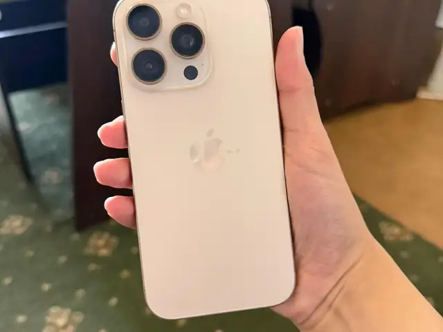 Apple iPhone 16 Pro, 128 gb, Desert Titanium, Душанбе
