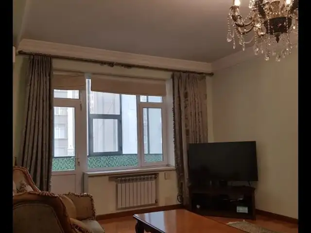2-комн. квартира, 3 этаж, 121м², сомони, Душанбе