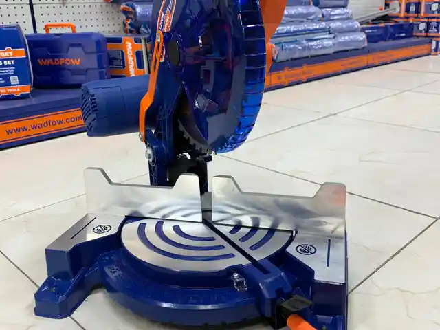 Торцовочная пила WXD12001, Душанбе