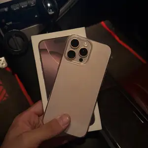 Apple iPhone 16 Pro Max, 256 gb, Desert Titanium, Душанбе
