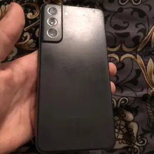 Samsung Galaxy S21 FE, Исфара