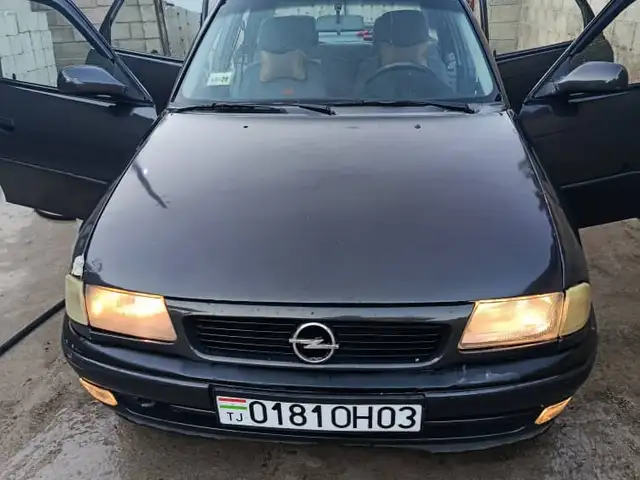 Opel Astra F
