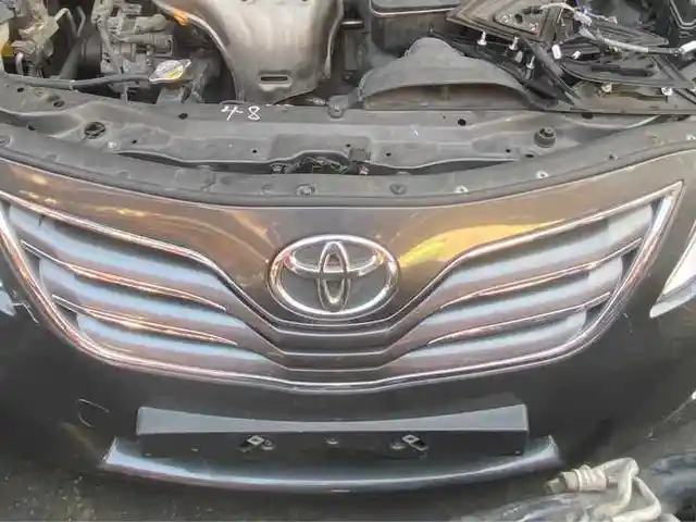 Бампер для Toyota Camry 2010-2011, Худжанд