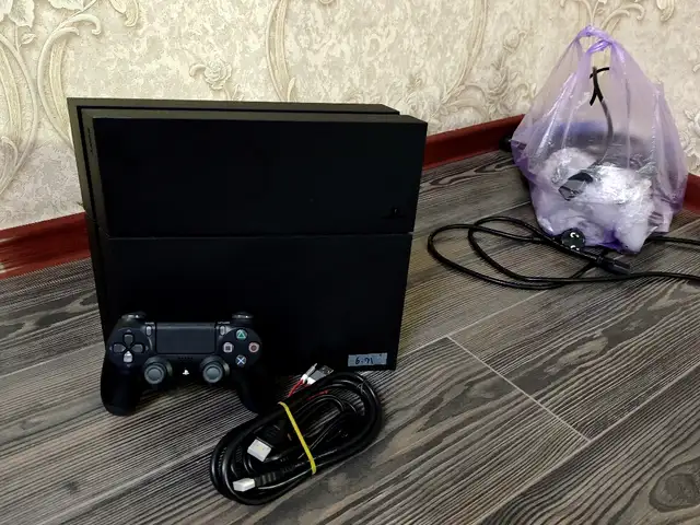 Игровая приставка Sony PlayStation 4 Fat 6.72, Душанбе