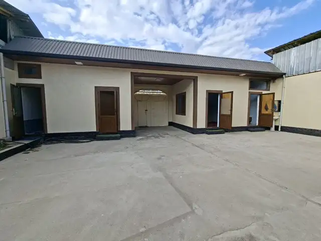 Комната в 1-комн. квартире, 1 этаж, 35м², Cино, Душанбе