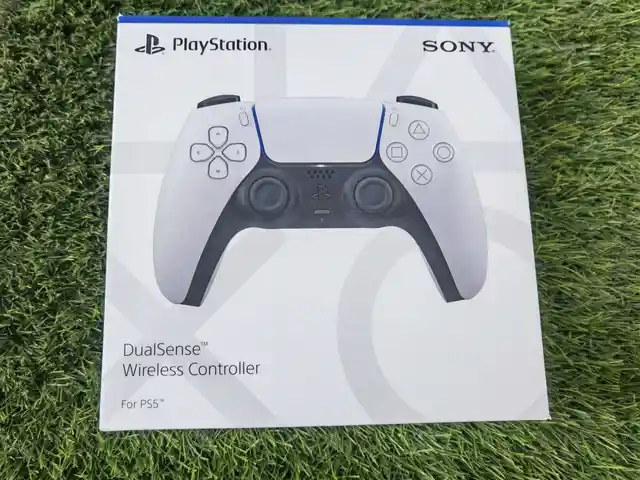 Геймпад от Sony Playstation 5 Dualsense, Душанбе