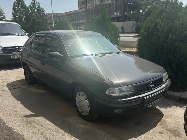 Opel Astra F