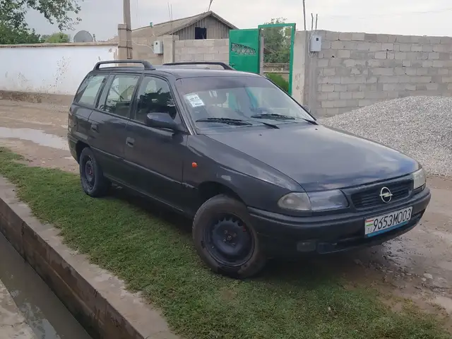 Opel Astra F