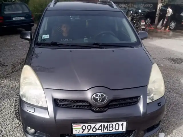 Toyota Corolla Verso