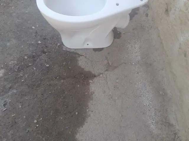 Унитаз, Канибадам