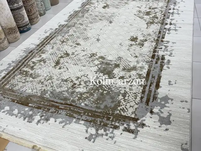 Колин, Душанбе