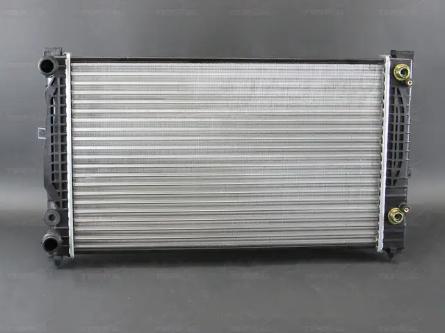 Радиатор охлаждения Audi/Skoda/Volkswagen, Худжанд