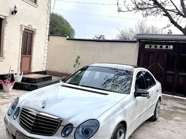 Mercedes-Benz E class