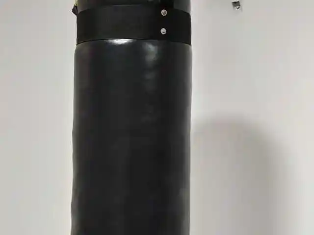 груша боксёрская и стойка, Душанбе