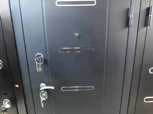 Железная дверь, Душанбе