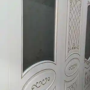 Дверь Классичекая, Душанбе