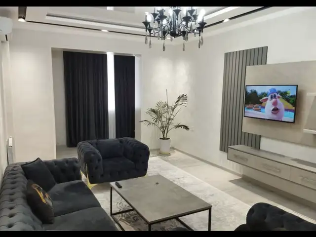 2-комн. квартира, 9 этаж, 80м², Шохмансур, Душанбе