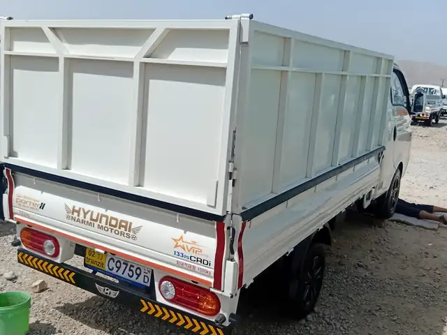 Бортовой автомобиль Hyundai Porter 2, 2015, Душанбе