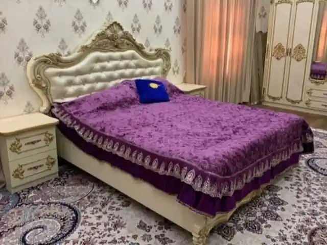 Кровать двуспальная, Душанбе
