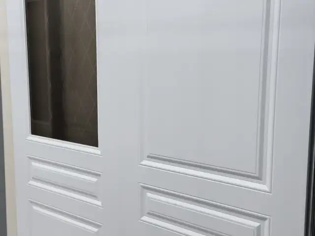 Дверь, Душанбе