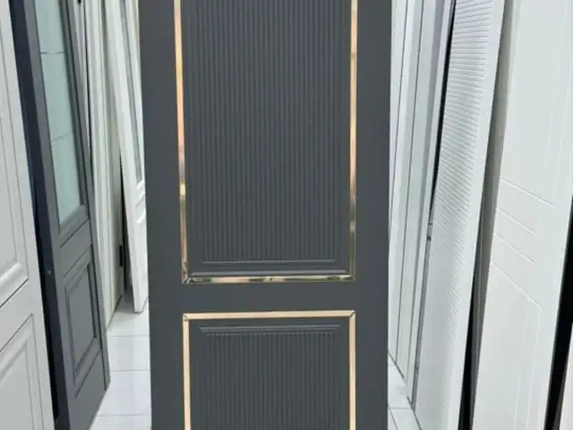 Дверь, Душанбе
