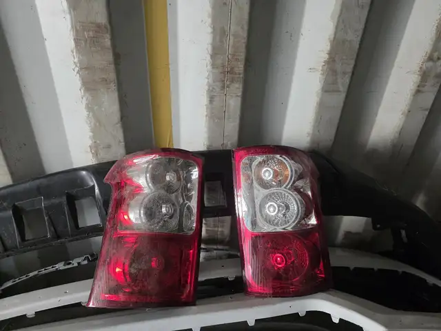 Задние фары от Musso Sport, Худжанд