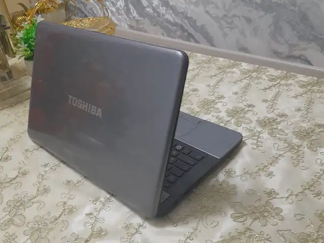 Ноутбук Toshiba, Норак