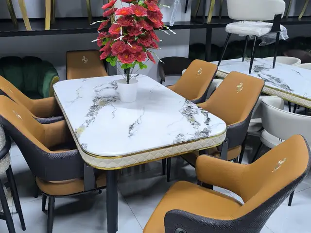 Столы, стулья, Душанбе