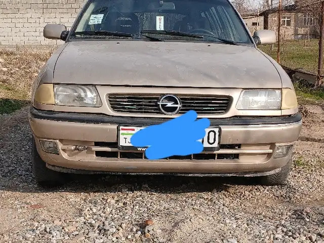 Opel Astra F