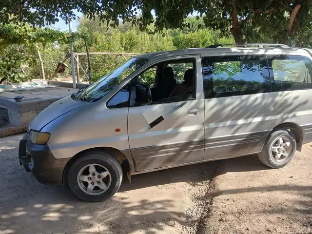 Микроавтобус Hyundai Starex, 2000, Ҷайҳун (Қумсангир)