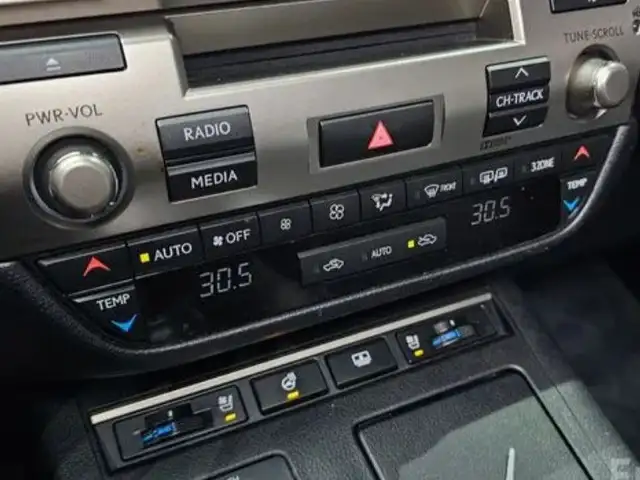Lexus ES series, 2015, Душанбе - 15