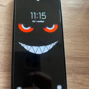 Samsung Galaxy A40, Ёвон