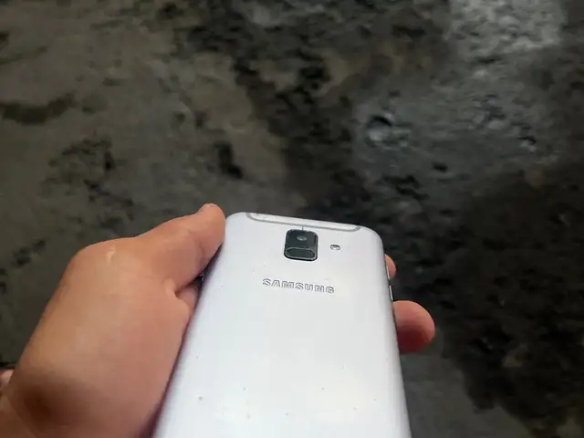 Samsung Galaxy A6, Хуҷанд
