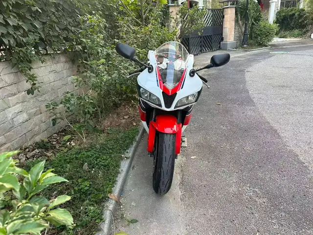 Мотоцикл Honda CBR 600, Душанбе