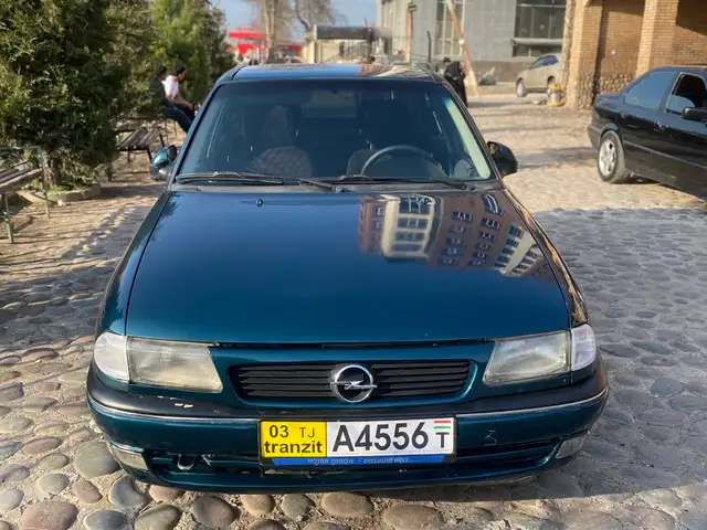 Opel Astra F