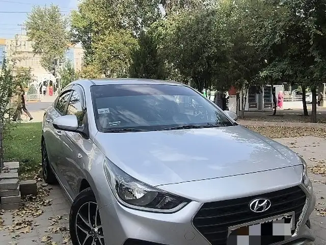 Hyundai Solaris