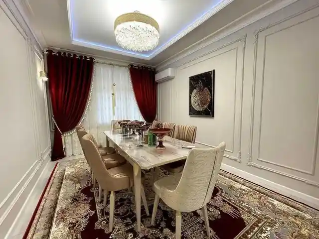 2-комн. квартира, 4 этаж, 77 м², 19 мкр, Хуҷанд