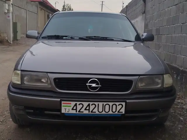 Opel Astra F