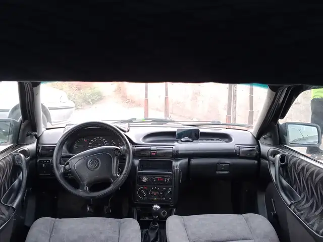 Opel Astra F