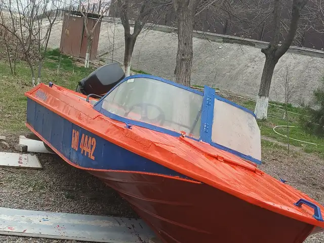 Лодка, Хуҷанд