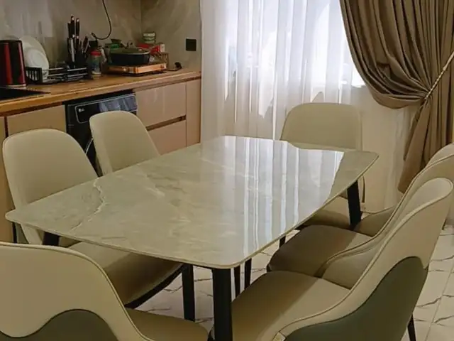Стол стул, Душанбе