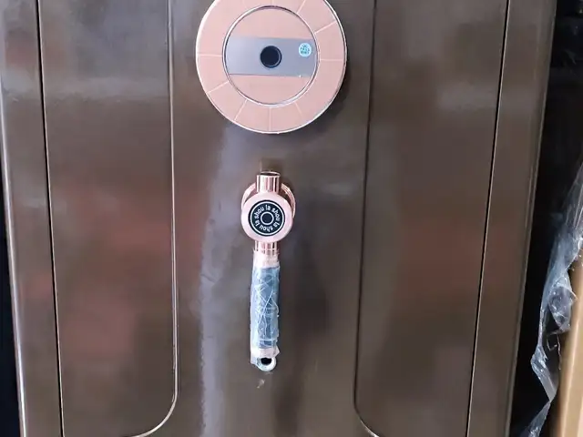 Сейф, Душанбе