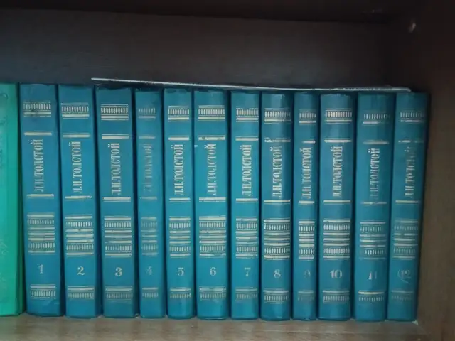 Сборник книг Толстого, Душанбе